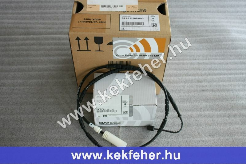 Hátsó fékbetét készlet kopásjelzővel E81, E87, E90, E92 280/296mm fékre 2010/03 után, Gyári: Listaara 45.500ft. Akcios ara